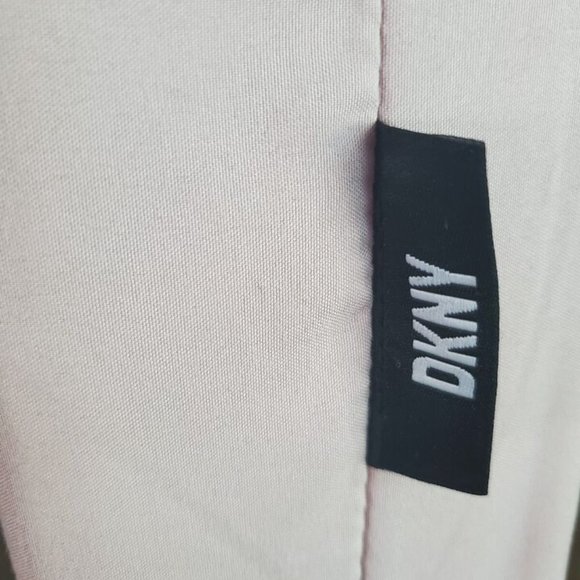 DKNY Light Pink King Sheet Set - Picture 5 of 6